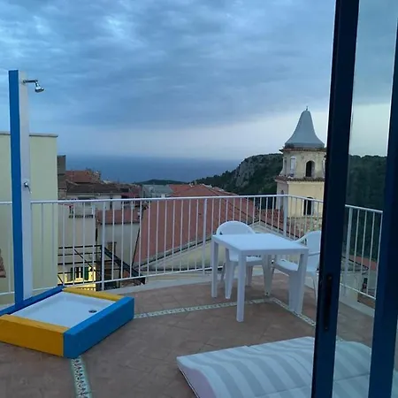 Ovicariello *