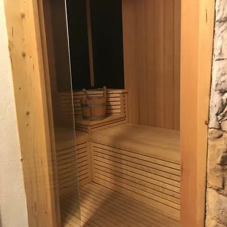 Ovicariello 卡梅罗塔